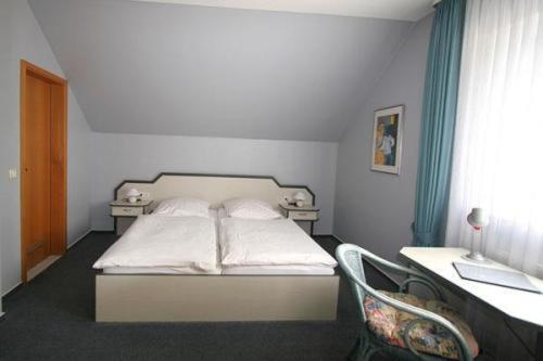 Donatus Hotel Brauweiler Екстериор снимка