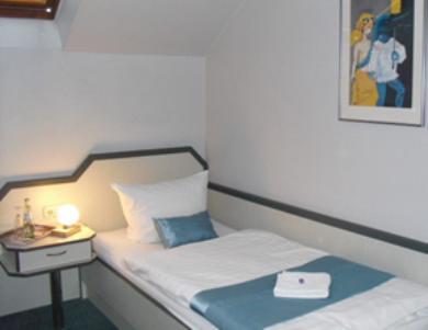 Donatus Hotel Brauweiler Стая снимка